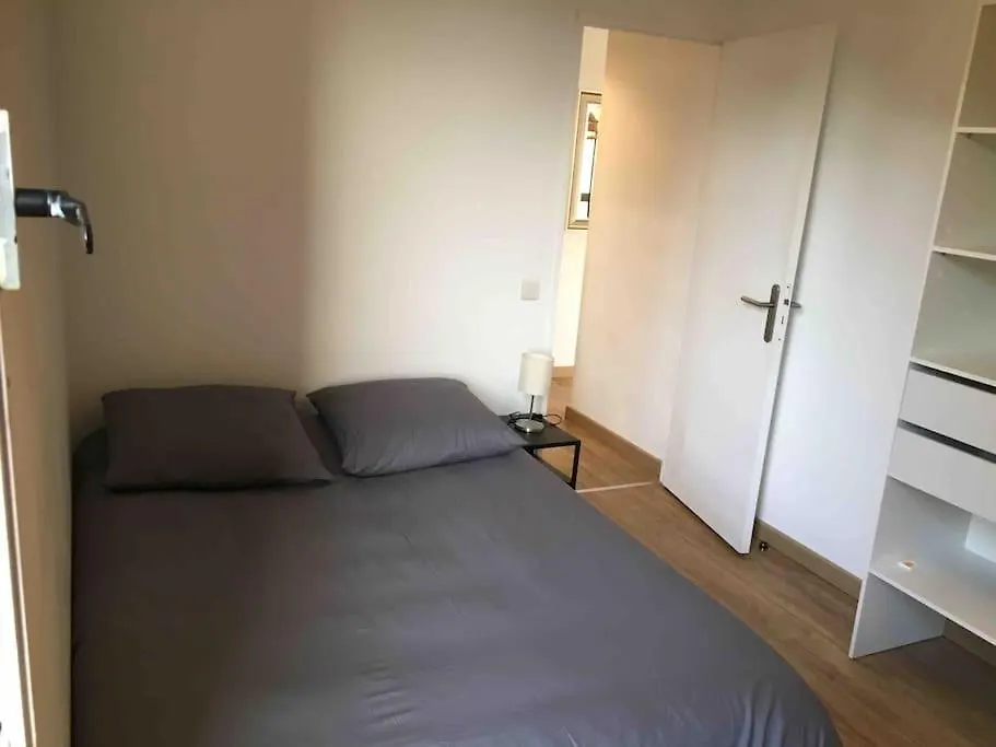 Flc - 3 Bedrooms -Max 10 Guests - Gare St Charles 1,5Km Hyper Center Marseille 0*,  Frankrike