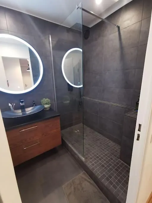 Appartement Flc - 3 Bedrooms -Max 10 Guests - Gare St Charles 1,5Km Hyper Center Marseille